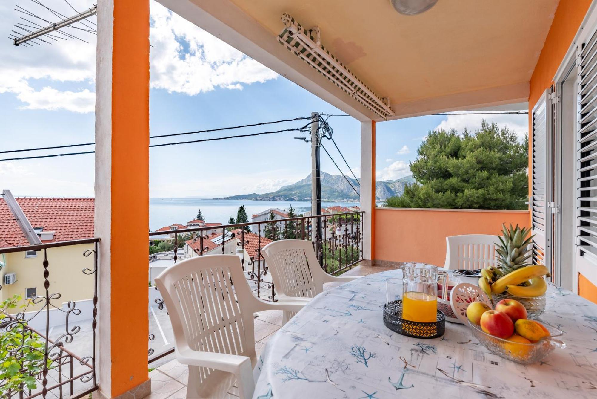 Morska Vila Omis Luaran gambar